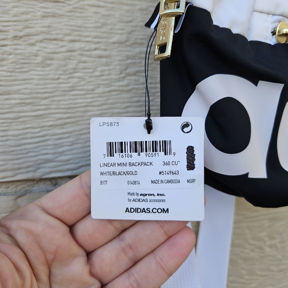Adidas Linear mini backpack black and white new with flaws - Picture 2 of 10